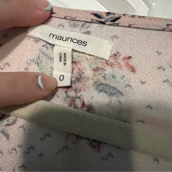 Maurice’s Floral Peplum Blouse 0 - Picture 3 of 4